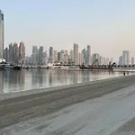 Spacious Beachfront Apartment