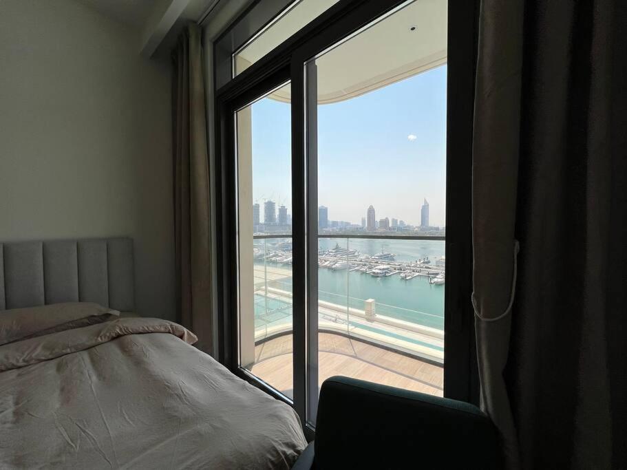 Apartment Spacious Beachfront *